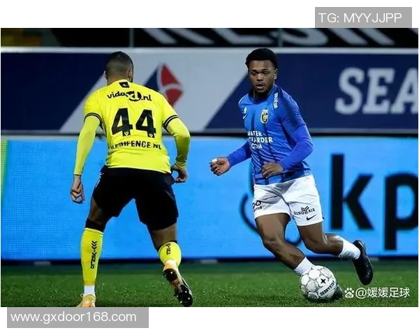 芬洛与赫拉克斯勒的激烈对决揭示足球战术的新趋势与挑战