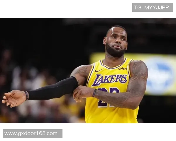 詹姆斯创造历史成就成为首位四万分一万板一万助的篮球传奇